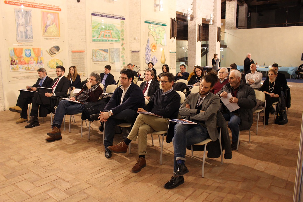 platea voghiera