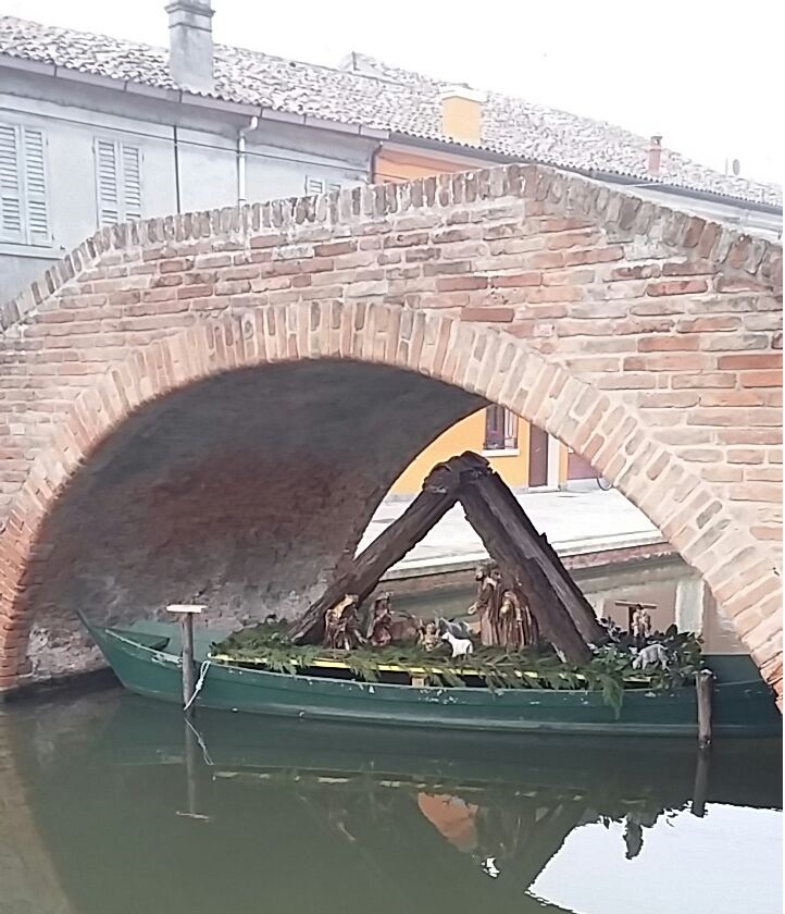 chiesaCarmine Comacchio